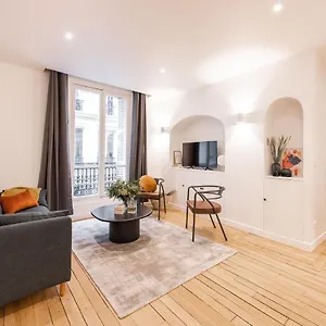 fully-renovated-ian-apartment-6-7-guests.fr-paris.fr/