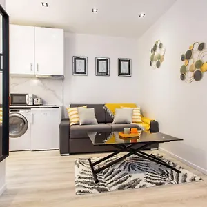 home-suite-home-trocadro.fr-paris.fr/